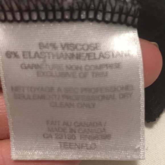 Teenflo Sleeveless black size small great fabric - Picture 6 of 6